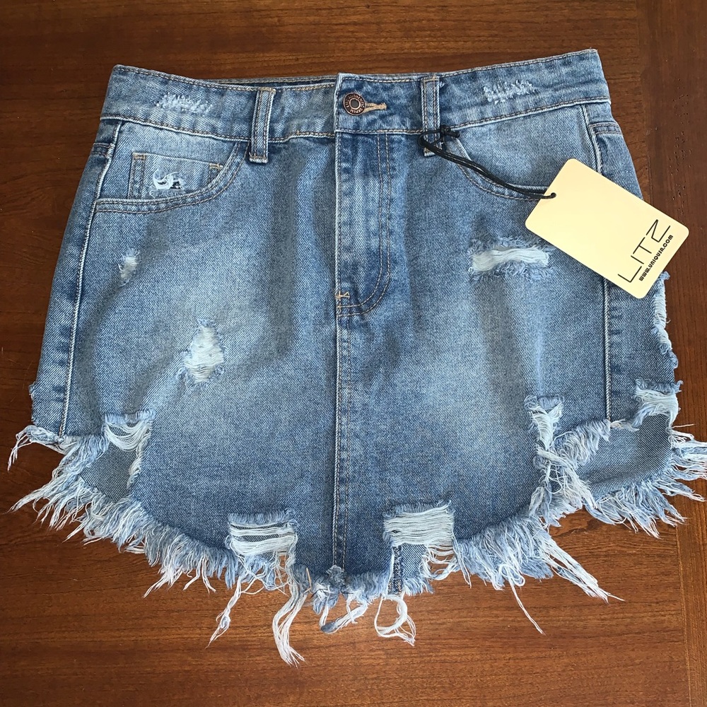 Denim skirt